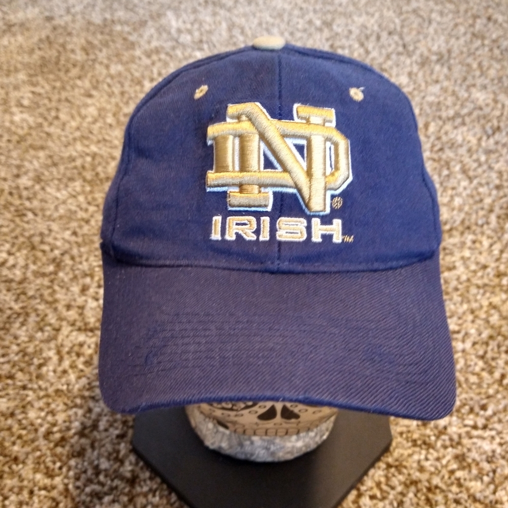 Zephyr Notre Dame Fighting Irish Fitted Hat Embroidered ND & Shamrock Size 7 1/4